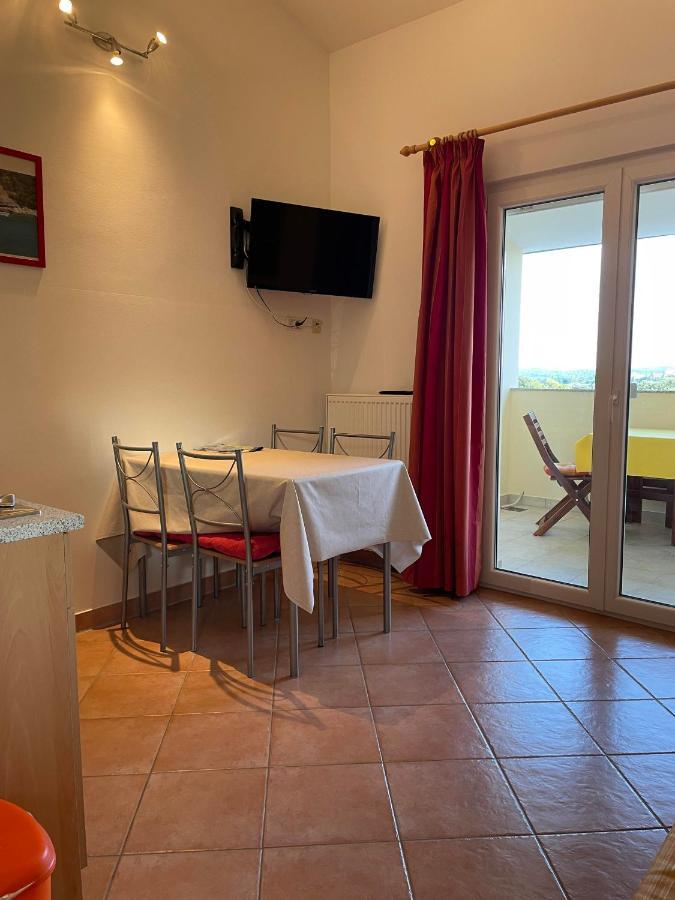 Villa Vinki Vinkuran Buitenkant foto