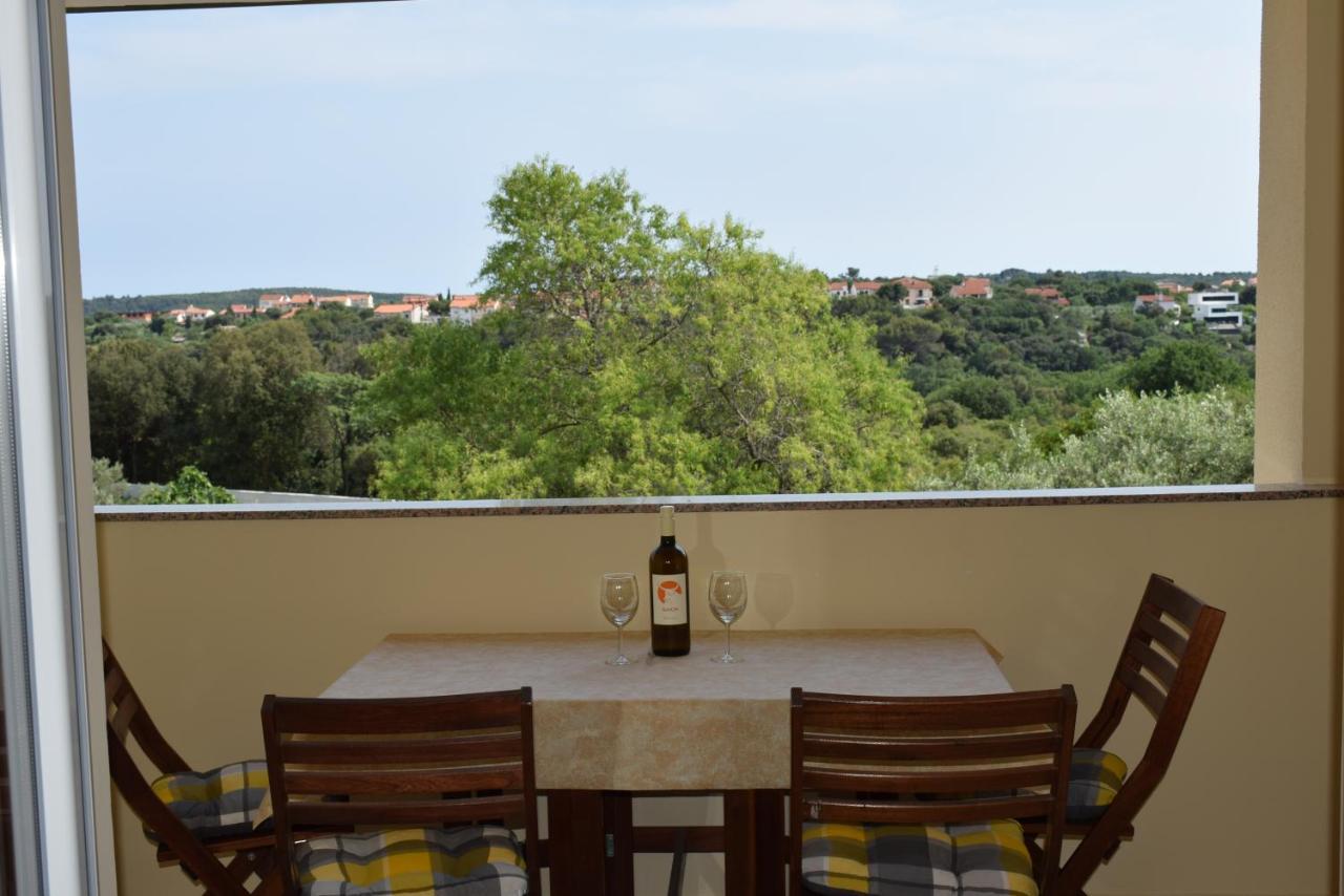 Villa Vinki Vinkuran Buitenkant foto