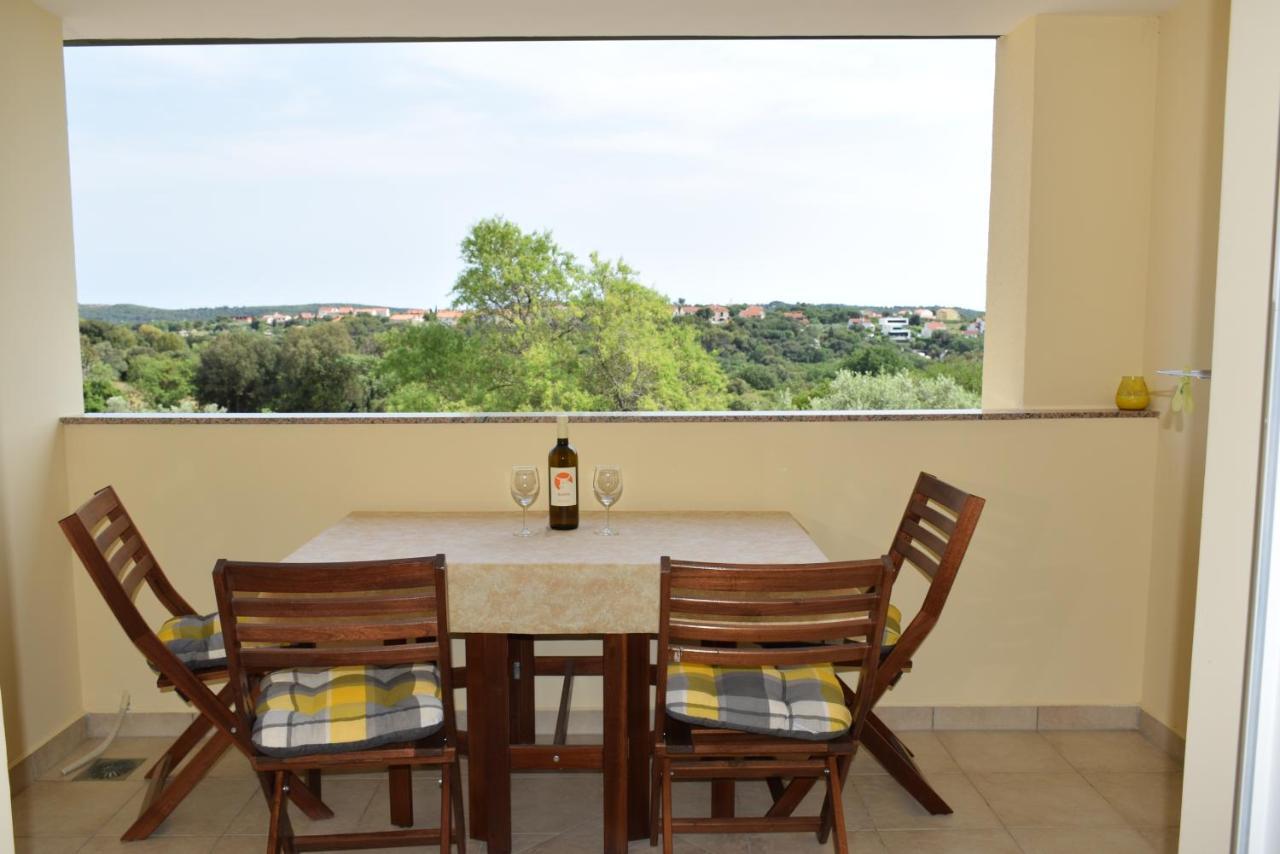 Villa Vinki Vinkuran Buitenkant foto